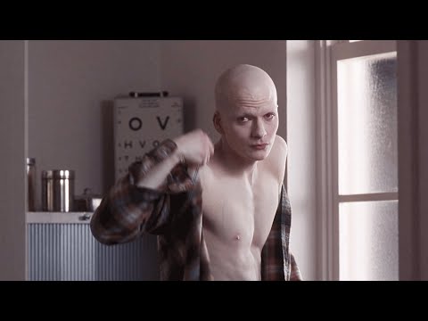 孕妇被闪电击中,生下有超能力的天使,却被众人当成怪胎,18分钟看完1995年奇幻治愈电影《闪电奇迹》