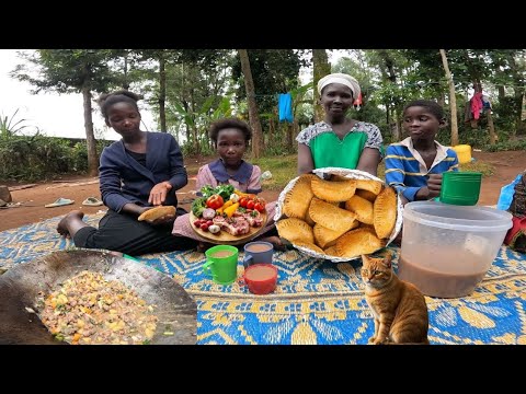 Relaxing Village Life| African Mum Cooks Crispiest Meat Pie 🍖With African Porridge For Breakfast 
