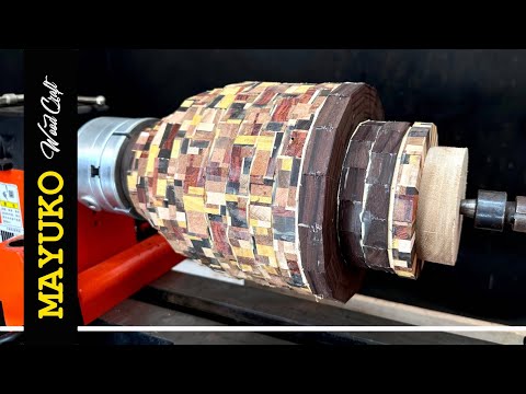 WOODTURNING CHAOTIC VASE