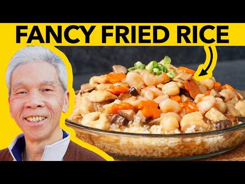 🍚 How a Chinese Chef makes Hokkien Fried Rice (福建炒飯)!