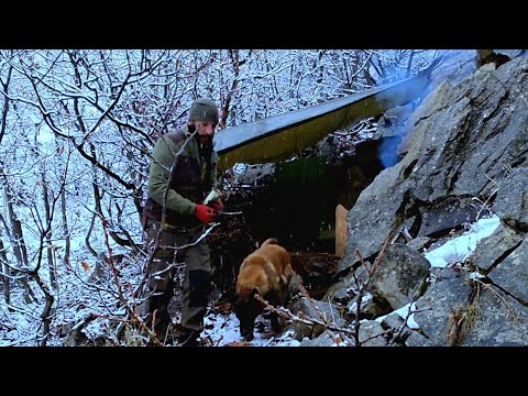 If I had chosen the wrong place, we wouldn’t have survived. Snowy mountain camp.