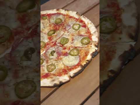 Berlin Street Food🔥#streetfoodberlin #streetfood #berlinfood #pizza #shorts #viralshorts #fyp