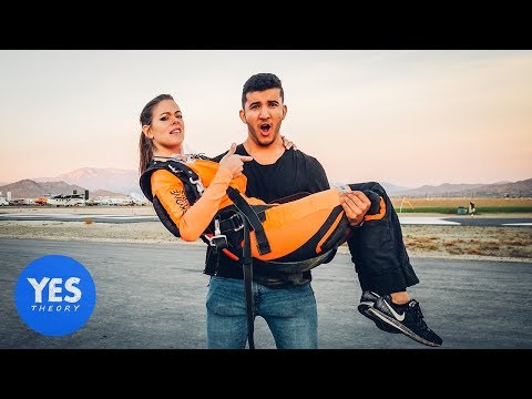 Asking Strangers to go Skydiving on the Spot!!