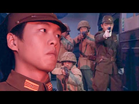 兩大戰神第一次聯合作戰就如此默契，毫不費力的就殺穿了日軍基地！⚔️ 抗日 Kung Fu #抗日 #電影 #功夫