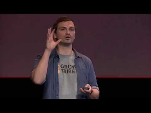 Growth Hacking: Data and Product Driven Marketing - David Arnoux