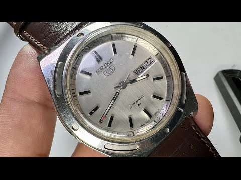 I found a scrap watch in the parts bin and turned it in to a show stopper - old seiko restoration