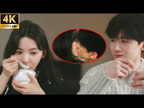 The CEO and Cinderella made love all night, they couldn't help but kiss each other in the morning🥰