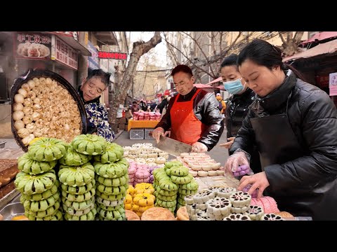 中国西安历史最悠久的早市，软糯筋道的现蒸陕西热米皮，酥脆的杂粮煎饼，皮薄馅大的菜盒子，河北风味的驴肉火烧，甜香黏软的甑糕，上海的水煎包，鸡蛋灌饼，油茶麻花，南瓜蛋糕，杂肝汤，炒凉粉，菜团等等各种美食