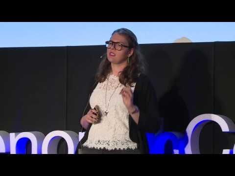 Aphantasia: Seeing the world without a mind's eye | Tamara Alireza | TEDxGoodenoughCollege