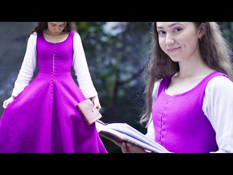 I Hand Stitched a Medieval Kirtle in 3 Days