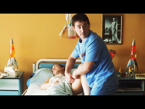 昏迷4年的植物人突然怀孕，背后的真相匪夷所思，到底值不值得？10万人打出8.4高分，20分钟看完2002年爱情电影《对她说》