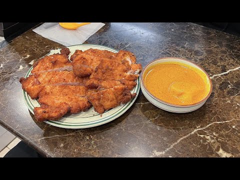 GIANT Curry Pork Chop! Hong Kong Food