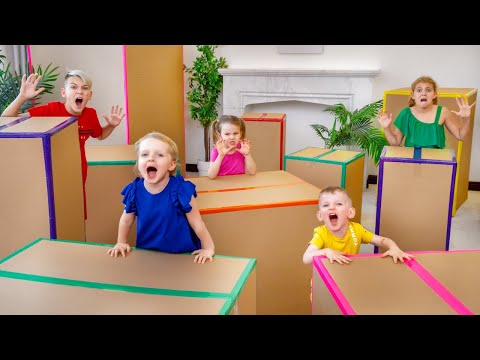 Ascunselea în Cutiile Colorate! Cine Rezistă până la Final?