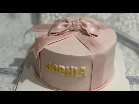 做蛋糕Vlog｜生日蛋糕制作过程｜蝴蝶结礼物蛋糕｜粉色蛋糕｜翻糖蝴蝶结蛋糕