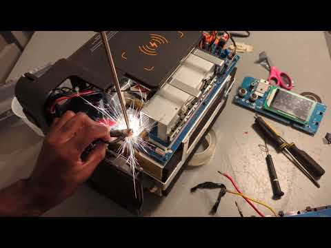 Portable Power Station Teardown & Part Replacement - Pecron E2000 LFP
