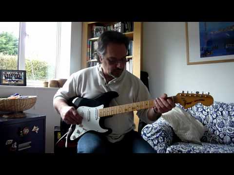 Demo of my vintage 76 GRECO Strat, clone of 68 Fender