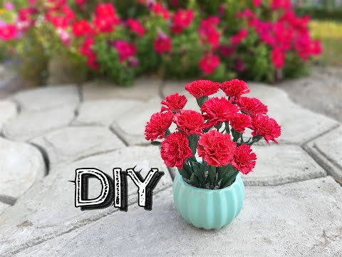 Гвоздики из фоамирана. Очень простой способ.