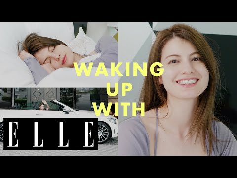 モデル・マギーが愛車のオープンカー、宅トレなどモーニングルーティンを披露｜waking up with｜ELLE Japan