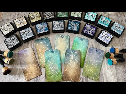 A few minutes of fun... with Distress Inks - spritz and flick