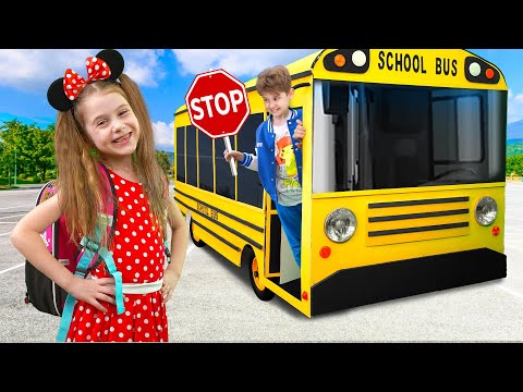 School Bus Adventures with Eva and Friends