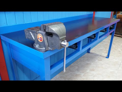 Banco de trabajo de hierro.