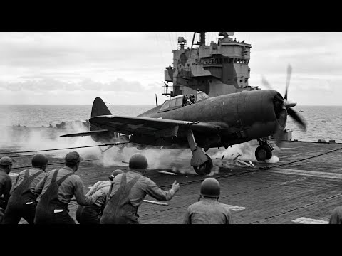 El piloto "LOCO" que aterrizó en un portaaviones gringo para entregar medicina vital