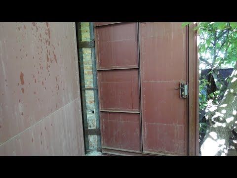 Как просто и точно сделать своими руками дверь в гаражных воротах. (В гараже) .