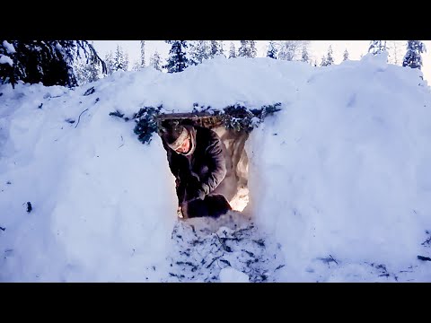 Alone in Deep Snow - Building a Snow Shelter for Winter Survival