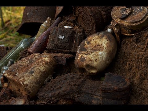 Нашли немецкий фотоаппарат на позициях Вермахта (Found a German camera on the Wehrmacht position)
