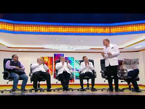 Чиновники хвастаются кто больше зарабатывает! Реакция простых людей на споры госслужащих!