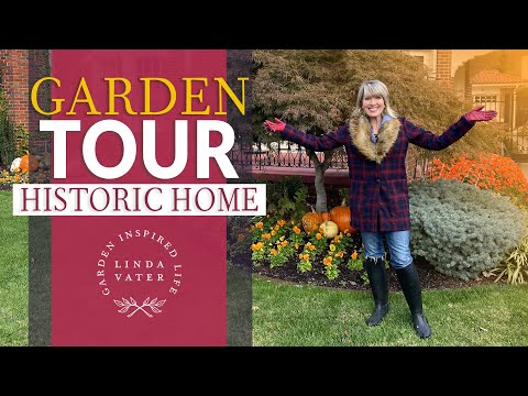 You'll Never Want to "Leave" This Fall Garden