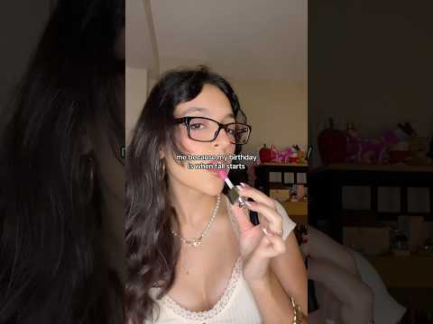 happy first day of fall🍂 also happy birthday to me🥰🥂#gilmoregirls #fall #21birthday #fyp