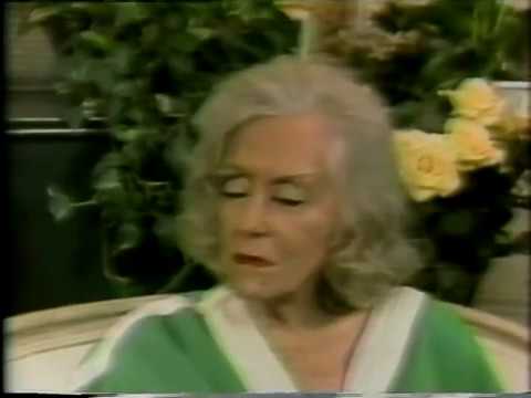 Gloria Swanson, Barbara Walters, 1981 Interview