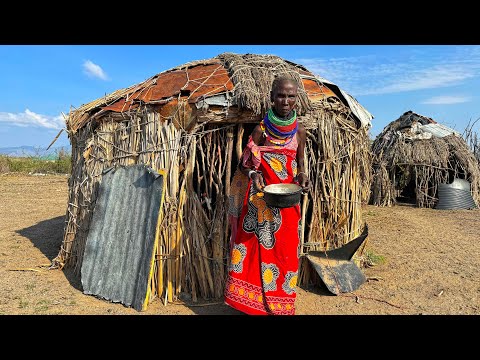 African village life#cooking  Village food Cassava flour and Palm oil