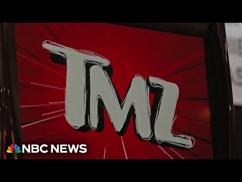 TMZ dives into Capitol Hill coverage with pictures of lawmakers on vacation