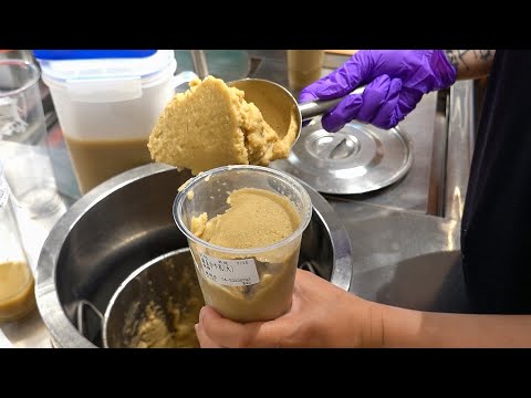 Mung Bean Smoothie, Red Bean Milk Smoothie / 綠豆沙, 紅豆沙牛奶 - Taiwanese Street Food
