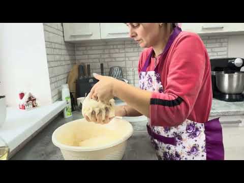 Уютный день в деревне: хлеб, снег и гирлянды на заборе.🎄 ИЗ ГОРОДА В ДЕРЕВНЮ ПЕРЕЗАГРУЗКА.