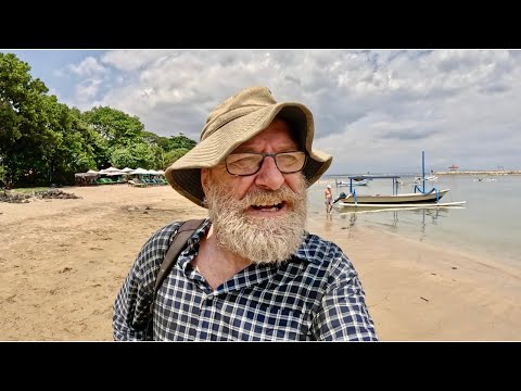The locals in Sanur are a lot more than I bargained for. Bali.