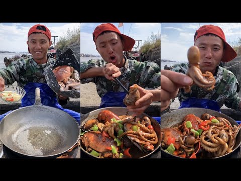 Fisherman Dagang boiled lobster, conch, abalone, octopus, and prawns with beer.#yummy #seafoodboil