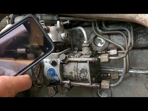 Fixing a leak in the Injector Pump on 1958 Massey Ferguson 65 MK1 Diesel Tractor