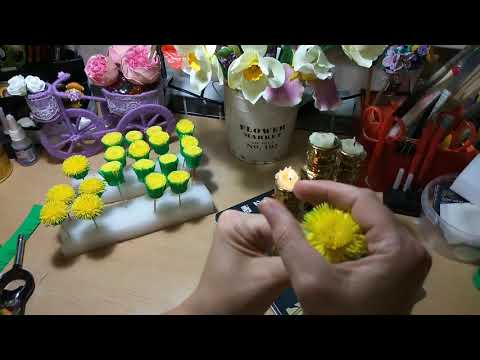 Одуванчики из фоамирана.