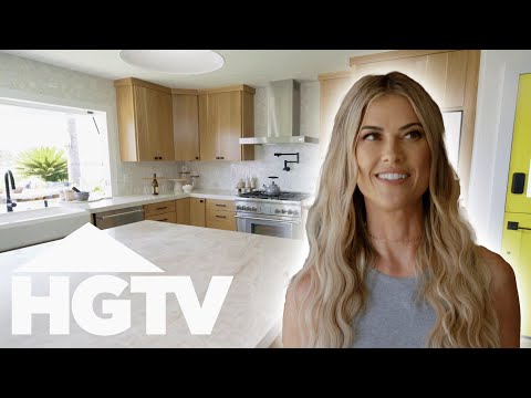 Christina Designs A “Beachy Modern” Kitchen | Christina On The Coast