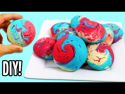 How to Make Delicious Red, White, and Blue Cheesecake Cookies!