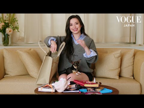 マイキー・マディソンのバッグの中身は？| In The Bag | VOGUE JAPAN