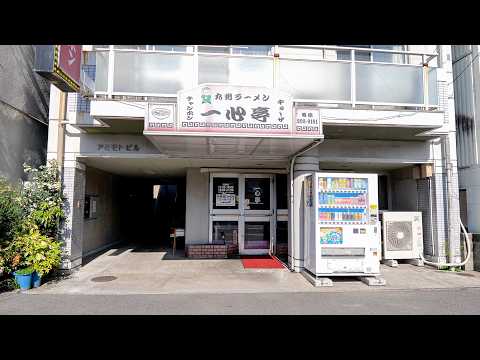 Hiroshima’s No.1 Fried Rice Master! Making a massive batch of rich tonkotsu ramen.