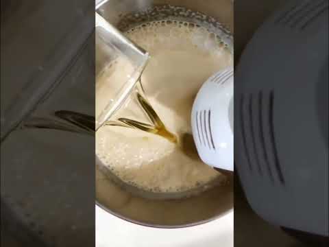 “Soft & Fluffy Coconut Cake 🥥🍰 | Delicious & Irresistible!”