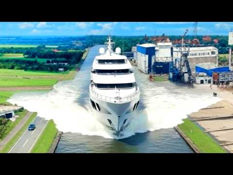 Biggest Idiots In Boats Caught On Camera !