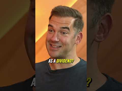 Warren Buffet Made $500M A Year From ONLY Coca Cola Stocks