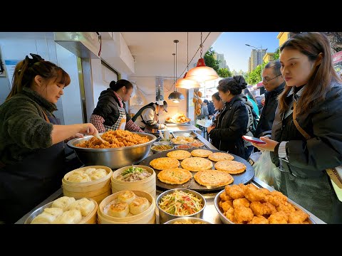 Amazing Food Street in Guiyang Young Chinese Locals Can’t Get Enough Of!