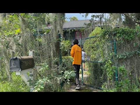 This HOUSE has a DARK HISTORY so I DIDNT EXPECT anyone to be HOME - I  WAS WRONG!